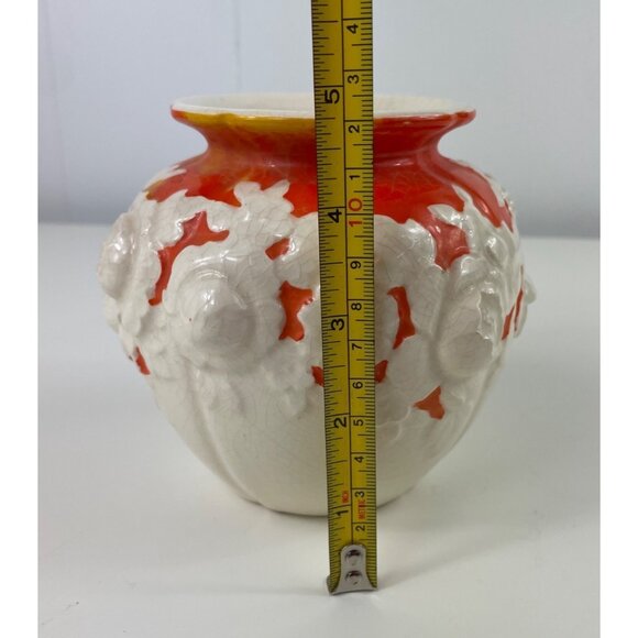 Moriyama Mori Machi Ceramic Vase White/Orange Raised Flowers - Picture 9 of 13